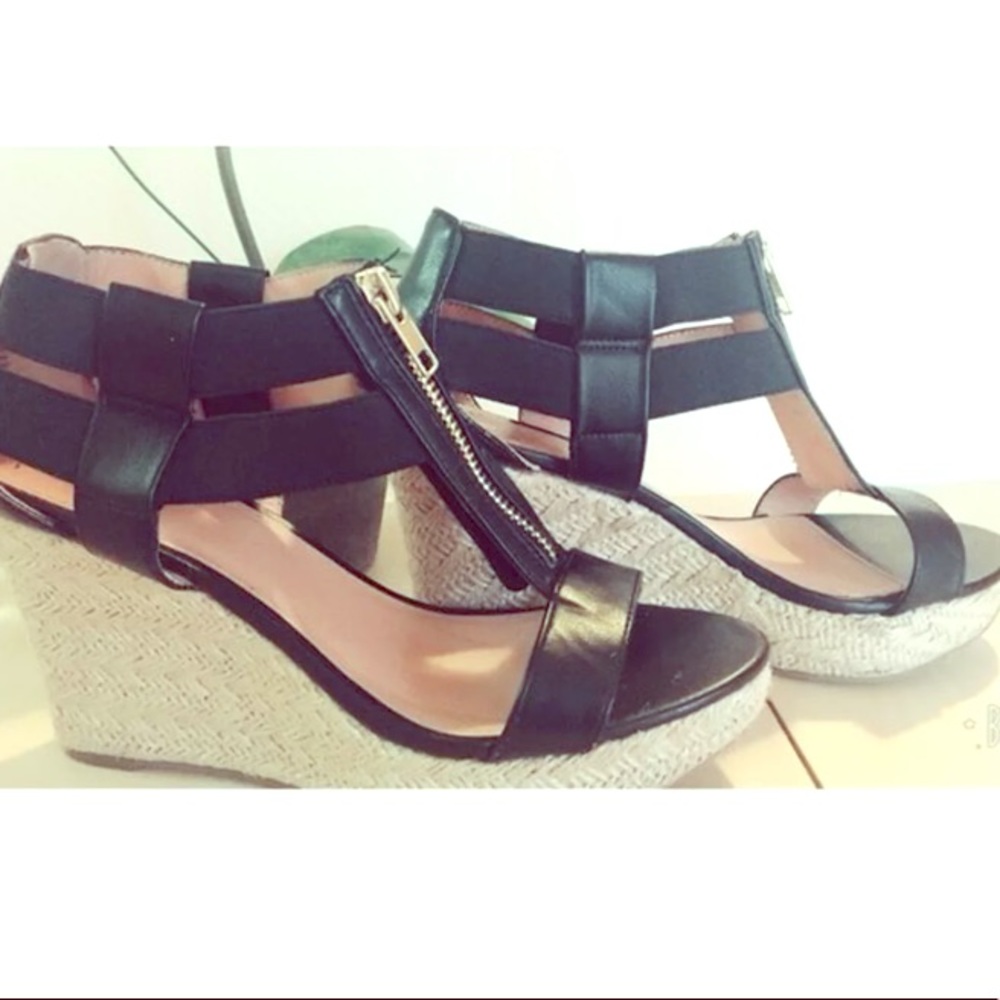 Cute Black Crochet Wedge Heels